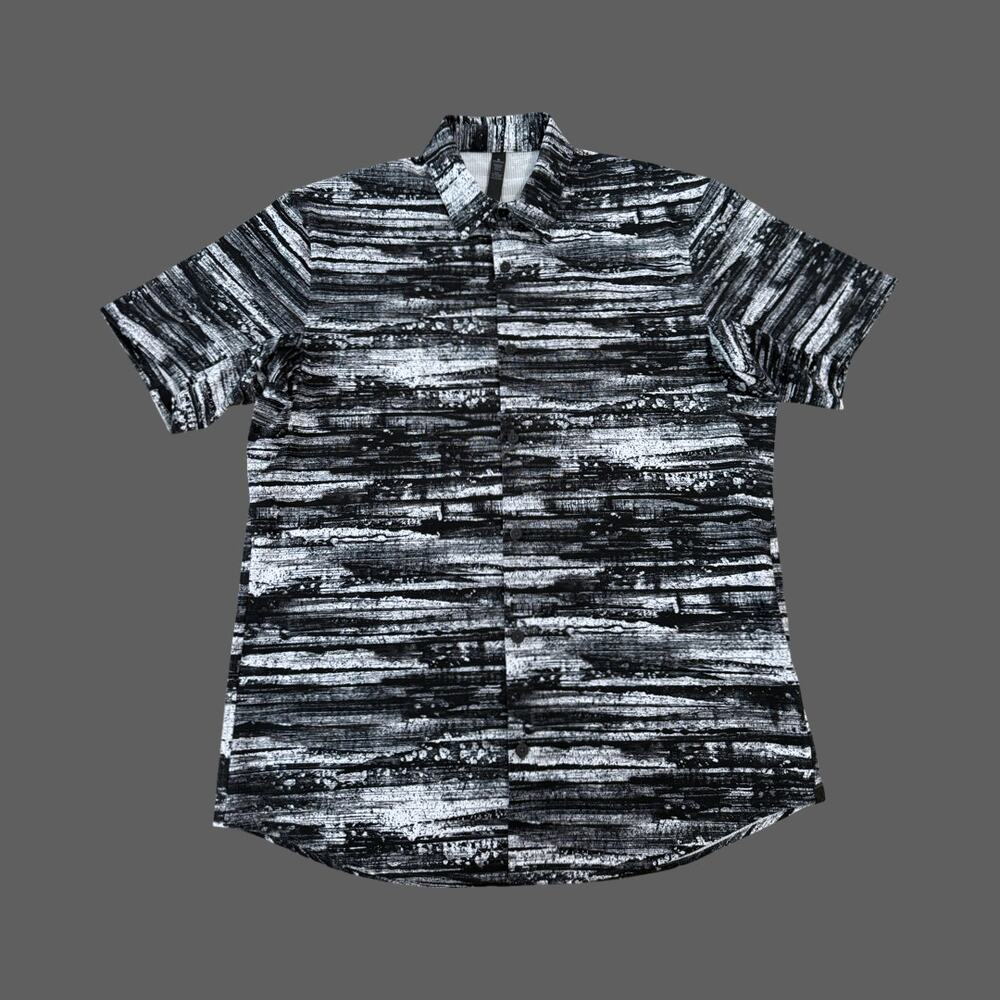 Lululemon Mens L Airing Easy SS Shirt Ventlight